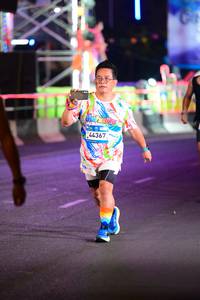 BIB: 
                            <button type="button" onclick="openModal(23260286)" class="btn btn-primary btn-sm float-right btn-popup" data-toggle="modal" data-target=".modal-high-quality">
                        <i class="fas fa-shopping-cart"></i> Add to Cart
                    </button>
                                            <button type="button" onclick="isThisMe(23260286, true)" class="btn btn-success btn-sm float-right btn-popup btn-isme hidden" data-toggle="tooltip" data-placement="bottom" title="นี่คือรูปของคุณใช่ไหม คลิกที่นี่เพื่อเอาเข้าอัลบั้ม">
                        <i class="fas fa-plus"></i> Add to album
                    </button>
                    <button type="button" onclick="isThisMe(23260286, false)" class="btn btn-warning btn-sm float-right btn-popup btn-isnotme hidden">
                        <i class="fas fa-ban"></i> Remove from album
                    </button>